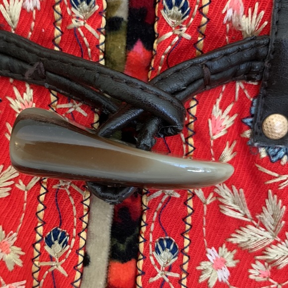 Elevenses Karelia Coat - Picture 7 of 15